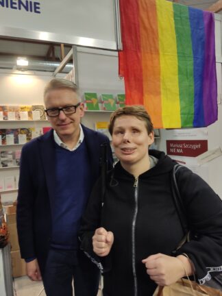 Na zdjęciu Stasia z Mariuszem Szczygłem